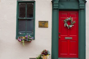 Exterior Doors: What To Look For When Shopping For One